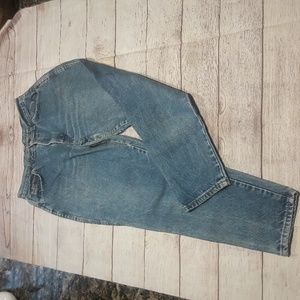 Vintage Chic high-rise tapered leg Mom style med wash size 13 petite jeans
